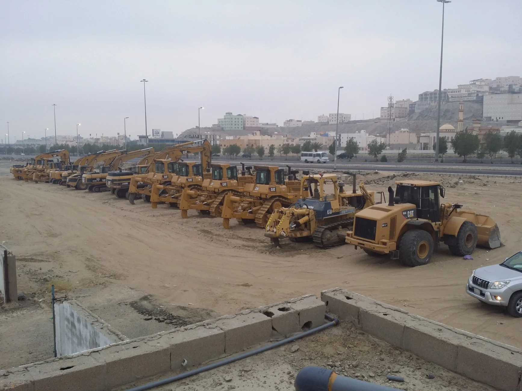 أسطول معدات الشركة